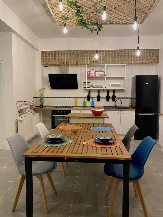 La Maison D'Angelique - Colocation Hoteliere A 150M Gare Tgv- Grande Cuisine Equipee & Salon - Fibre - Netflix Ниор Екстериор снимка