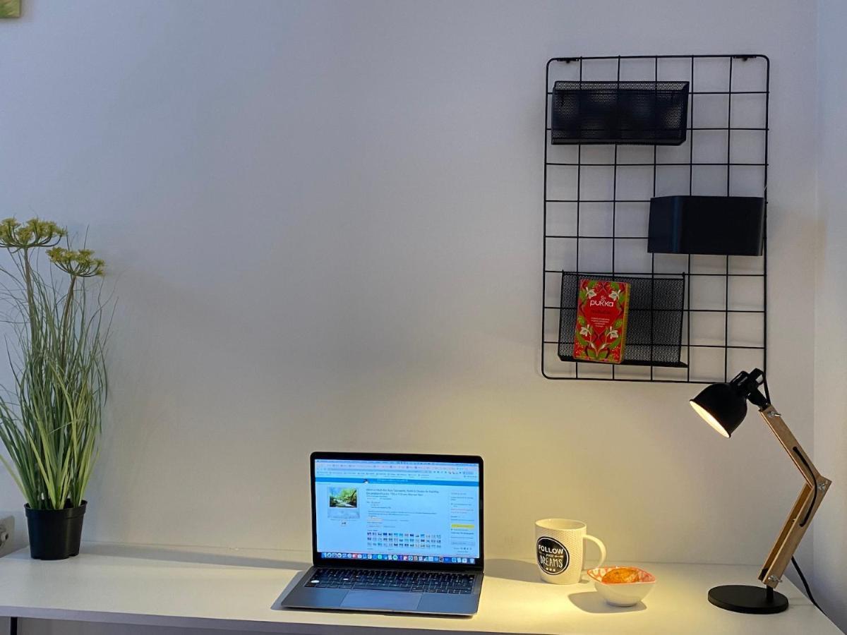 La Maison D'Angelique - Colocation Hoteliere A 150M Gare Tgv- Grande Cuisine Equipee & Salon - Fibre - Netflix Ниор Екстериор снимка