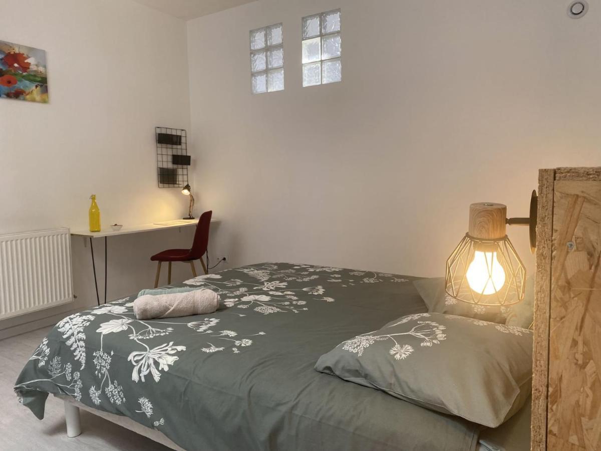La Maison D'Angelique - Colocation Hoteliere A 150M Gare Tgv- Grande Cuisine Equipee & Salon - Fibre - Netflix Ниор Екстериор снимка