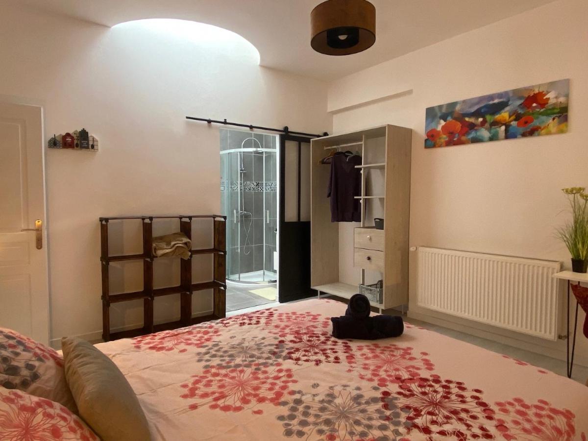 La Maison D'Angelique - Colocation Hoteliere A 150M Gare Tgv- Grande Cuisine Equipee & Salon - Fibre - Netflix Ниор Екстериор снимка